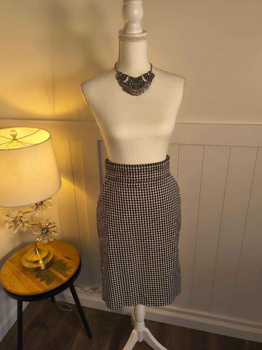 Ann Taylor Black & White Checkered Pencil Skirt – Size 6